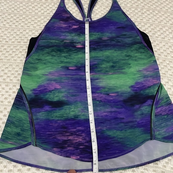 Lululemon Real Quick Singlet in Rio Nights - Picture 6 of 10